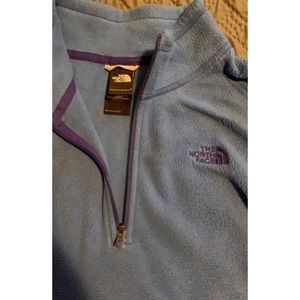 Blue north face pullover